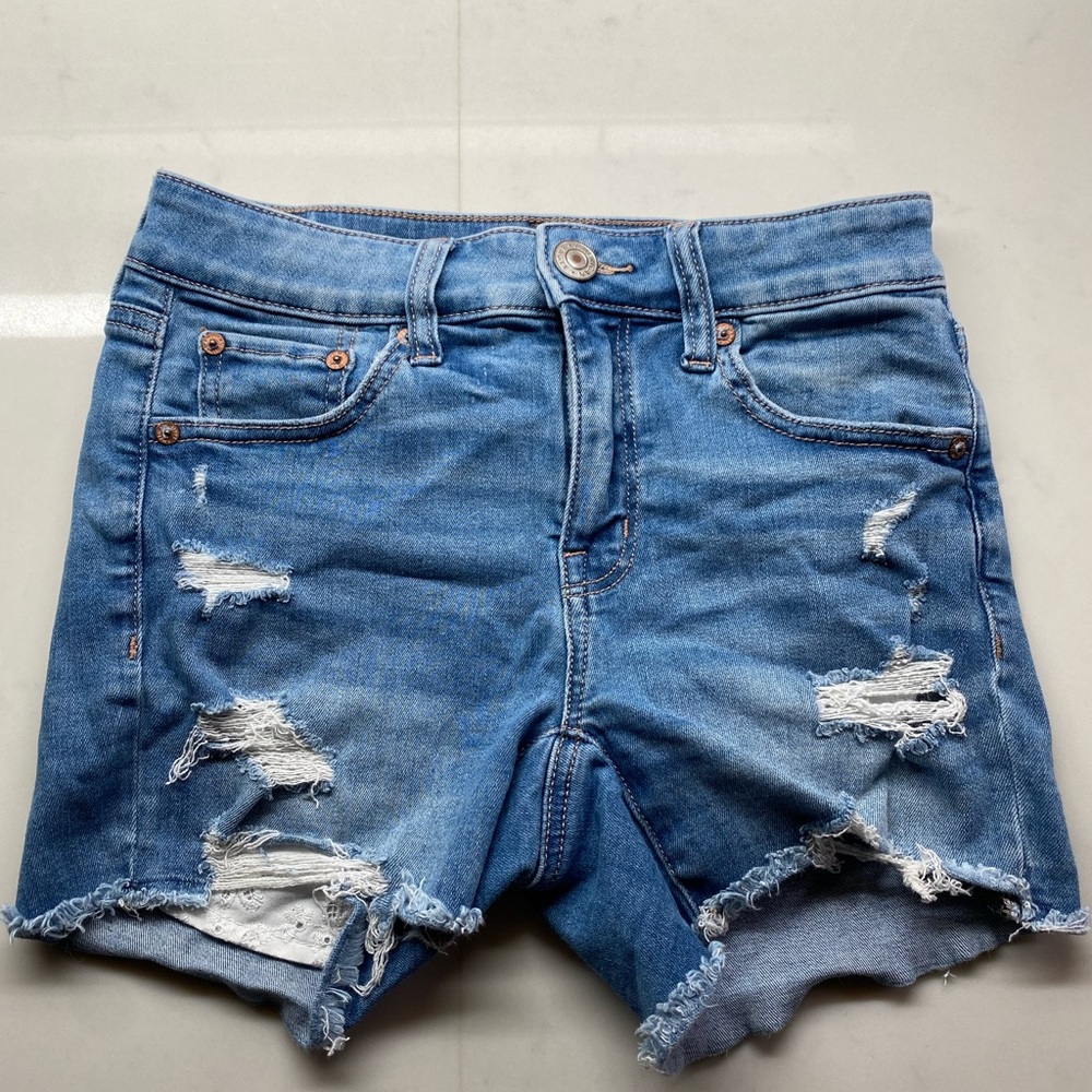 American Eagle Outfitters Light Blue Distressed Jean Shorts
